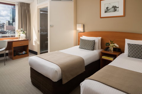 Mercure Welcome Melbourne - Accommodation Main Beach 2