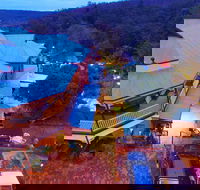 Mundaring Weir Hotel - Accommodation Main Beach