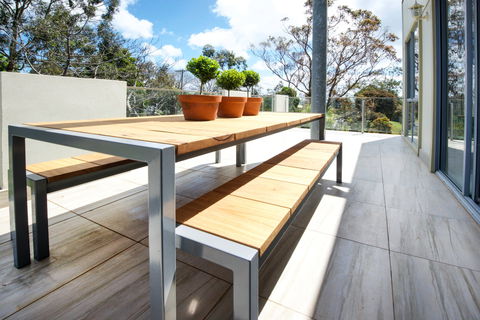 Phillip Island Towers - Accommodation Main Beach 2