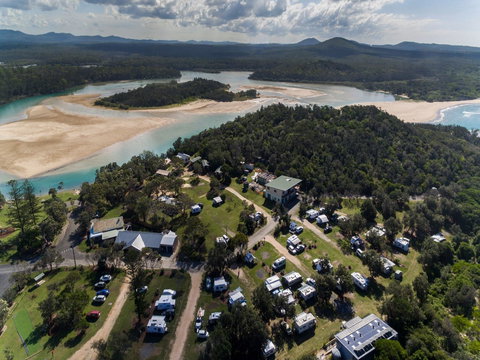 Reflections Holiday Parks Red Rock - Accommodation Main Beach 0