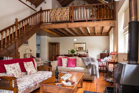 Roscrow Bed And Breakfast - Accommodation Main Beach 2