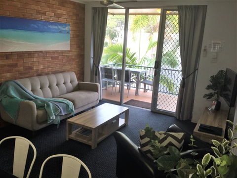 Sunseeker Motel - Accommodation Main Beach 1