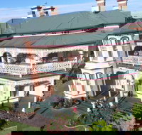 The Grand On Macfie - Accommodation Main Beach