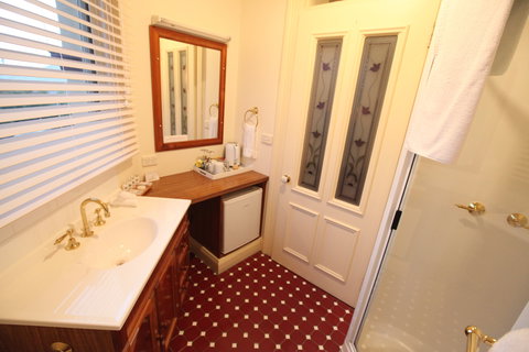 The Grand On Macfie - Accommodation Main Beach 2