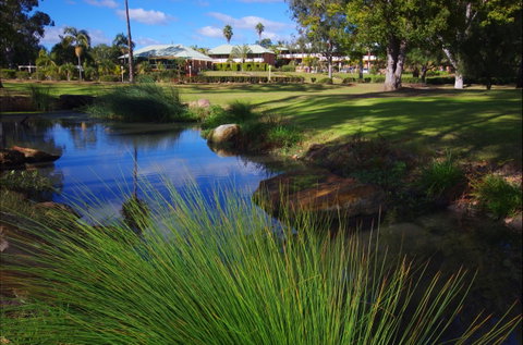 The Retreat At Wisemans - Accommodation Main Beach 1