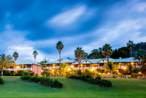 The Retreat At Wisemans - Accommodation Main Beach 2