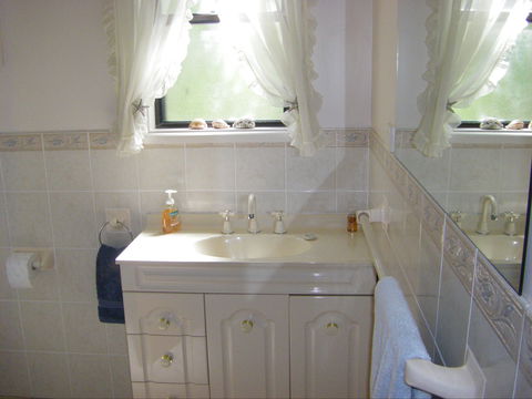 Tradewinds At The Bay - Accommodation Main Beach 2