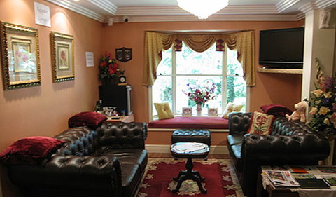 Curtis Falls Mountain Retreat - Accommodation Main Beach 4