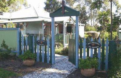 Billabong Cottage Bed And Breakfast - Accommodation Main Beach