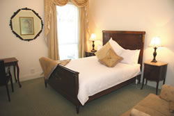 Montfort Manor - Accommodation Main Beach 1