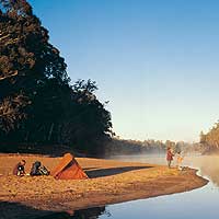 Matahari Houseboats - Accommodation Main Beach 3