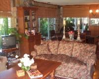 Milduras Linsley House B And B - Accommodation Main Beach 1