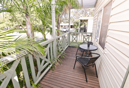 Desert City Holiday Park - Accommodation Main Beach 1