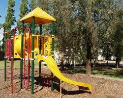 Acacia Holiday Apartments And Cabins - Accommodation Main Beach 2