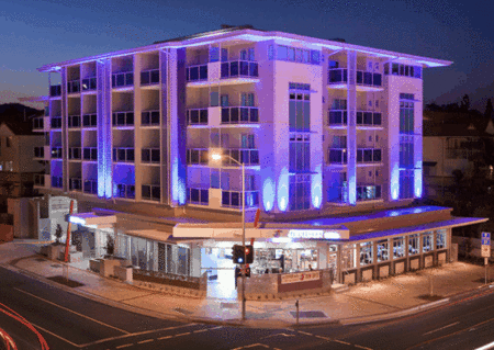 The Jephson Hotel - Accommodation Main Beach