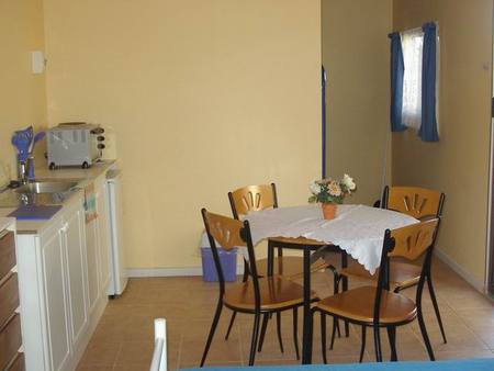 River Road Caravan Park - Accommodation Main Beach 2