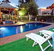 Mirrabooka Units - Accommodation Main Beach