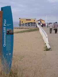 Cliffs Cottage - Accommodation Main Beach 1