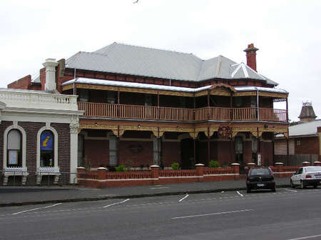 The Queenscliff Inn - Accommodation Main Beach 0