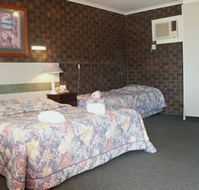 City Lights Motel - Accommodation Main Beach