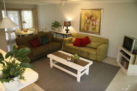Green Patch Accommodation - Accommodation Main Beach 3