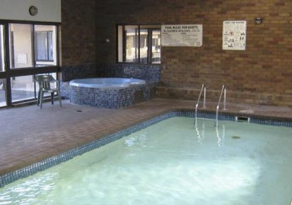 Majestic Motel - Accommodation Main Beach 2