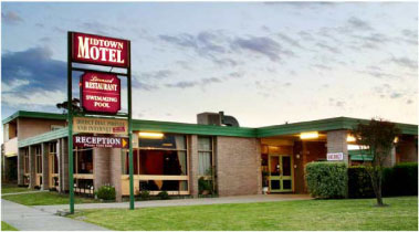 Midtown Motor Inn - Accommodation Main Beach 1