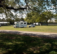 Sale Showground Caravan and Motorhome Park - Accommodation Main Beach