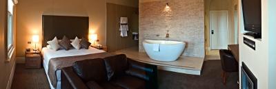 Vue Grand Hotel - Accommodation Main Beach 4