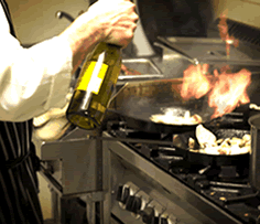 Snowy Gums Chalet - Accommodation Main Beach 1