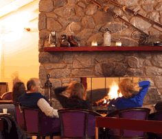 Snowy Gums Chalet - Accommodation Main Beach 4