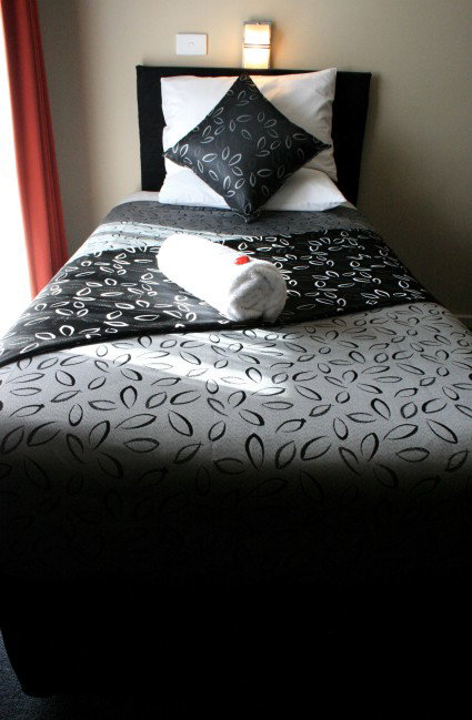 Comfort Inn May Park - Accommodation Main Beach 1