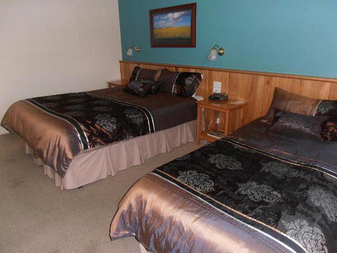 Moe Motor Inn - Accommodation Main Beach 4