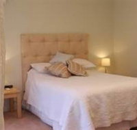 Loaring Place Bed  Breakfast - Accommodation Main Beach