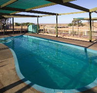White Cliffs Motel - Accommodation Main Beach