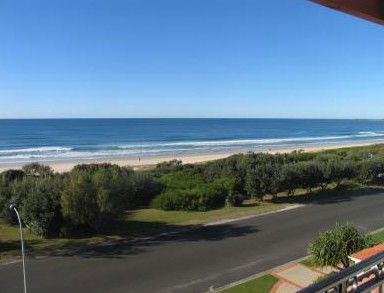 The Breakers Yamba - Accommodation Main Beach 0