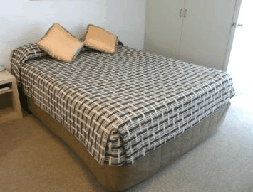 Summer East Serviced Apartments - Accommodation Main Beach