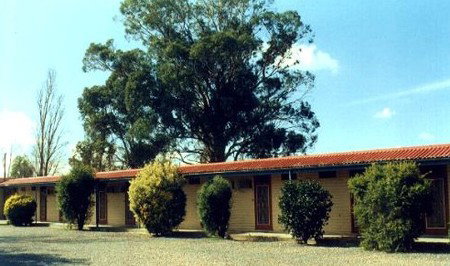 Mercury Motor Inn - Accommodation Main Beach 1