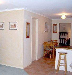 Wagga Wagga Forget Me Not Cottages - Accommodation Main Beach 2