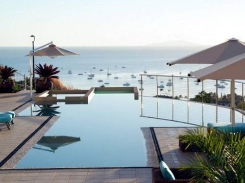 Airlie Searene Apartments - Accommodation Main Beach 2