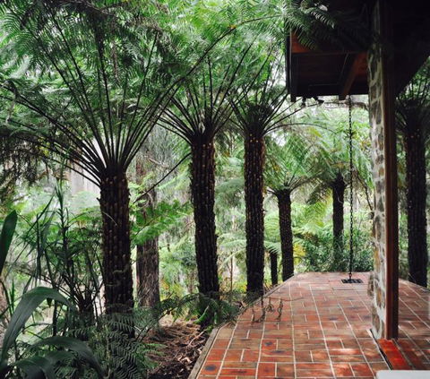 Piaf Day Spa - Accommodation Main Beach 1