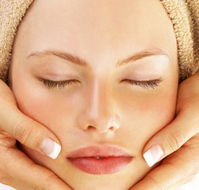 Studio Essence Remedial Massage  Day Spa - Accommodation Main Beach