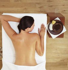 Spa Eleven - Accommodation Main Beach 0