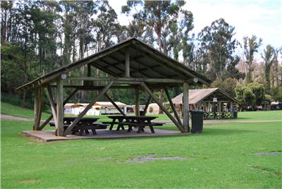  Accommodation Main Beach