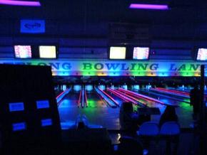 Oz Tenpin Geelong - Accommodation Main Beach 3