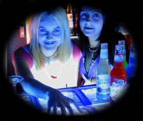 Frightnight Comedy Theatre Restaurant - Accommodation Main Beach 2