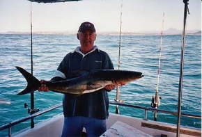 Sea Master Fishing Charters - Accommodation Main Beach 2