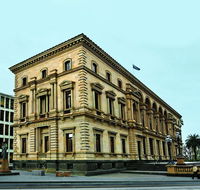 Old Treasury Building - Accommodation Main Beach