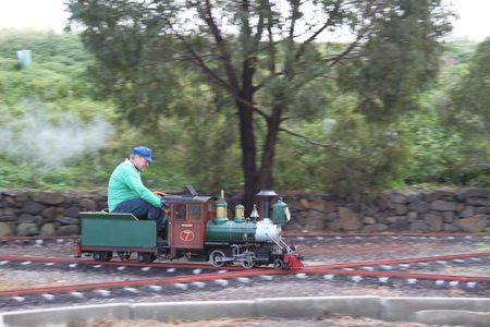 Altona Miniture Railway - Accommodation Main Beach 2
