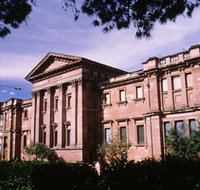 Australian Museum - Accommodation Main Beach